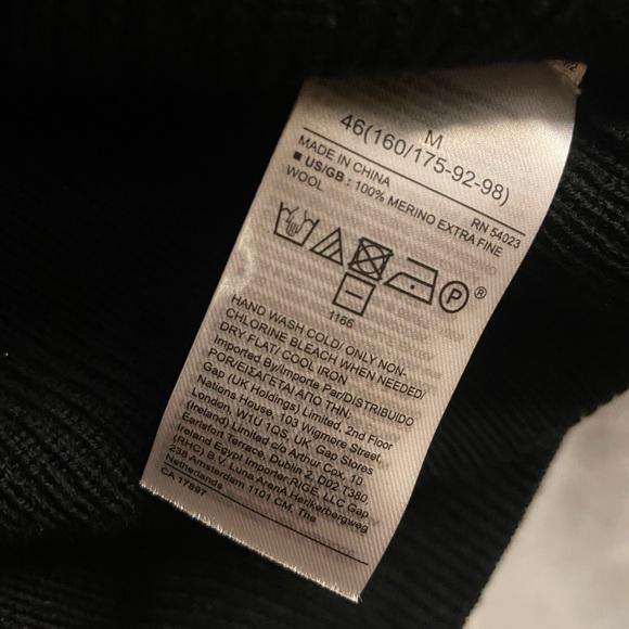 NWT Merino Black Cut Out Sweater - Picture 4 of 4